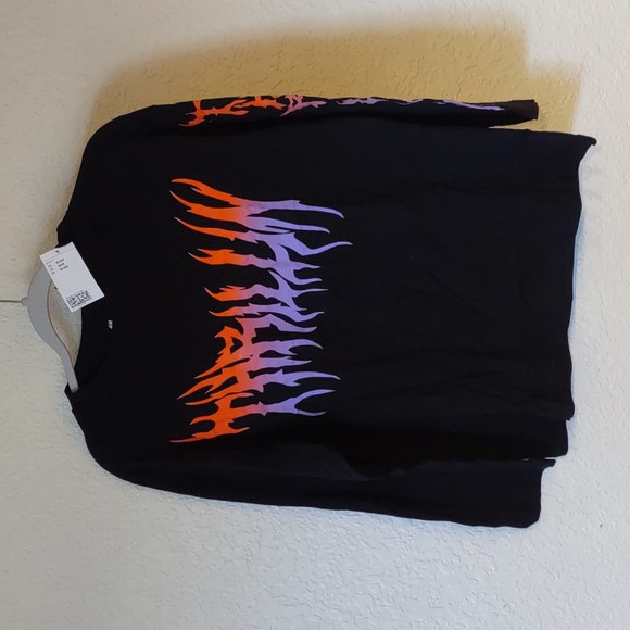 H&M | Youth 1US 2-14 Thrillin long sleeve tee NWT - Picture 1 of 4